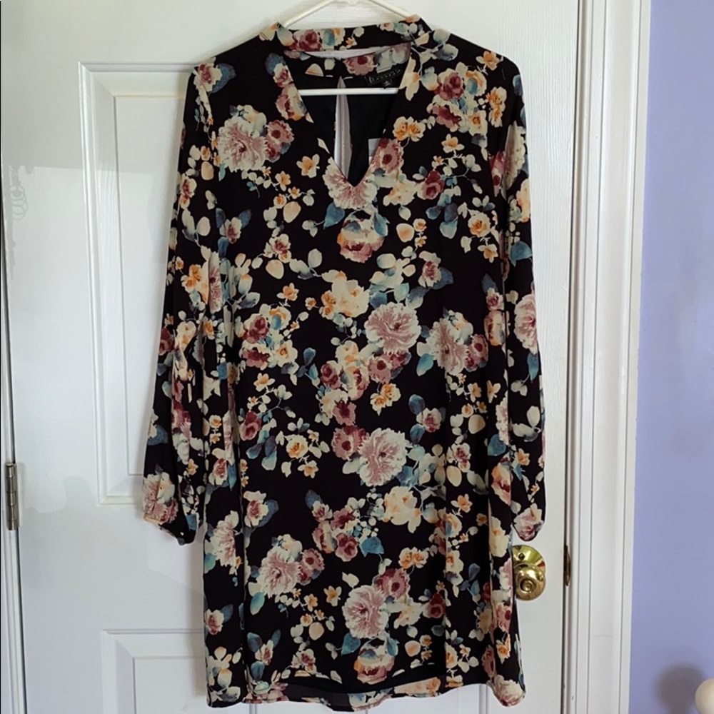 Bobeau Black & Floral Longsleeve Dress